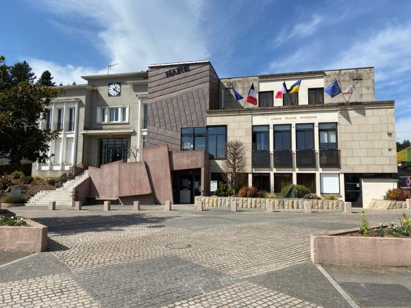 Fermeture d&rsquo;été de la mairie les samedis