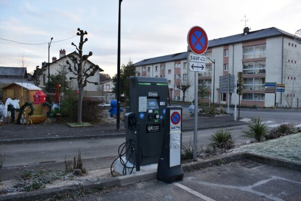 Véhicules électriques : installation d’une borne de recharge